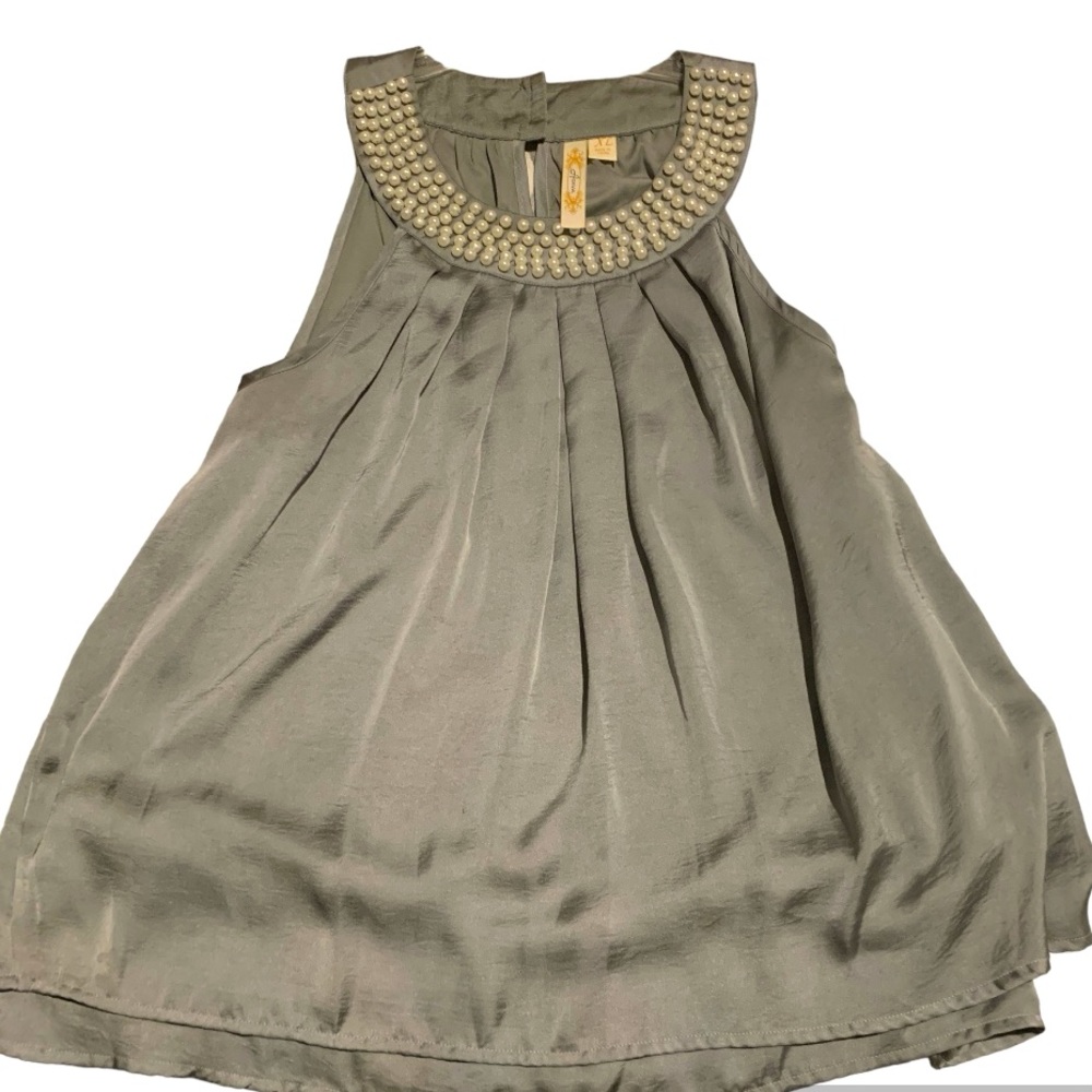 Beautiful Silver Gray Silky Beaded Sleeveless Top/Blouse/SZ XL